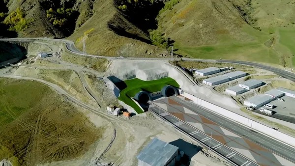 Bakan Uraloğlu Açıkladı! Erzurum-Rize Arası 4,6 Km Daha Kısalıyor